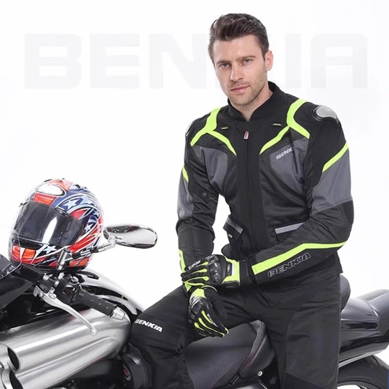 เสื้อแจ็คเก็ตมอเตอร์ไซค์กันหนา - Cycling Commute Jacket บทวิจารณ์และราคา